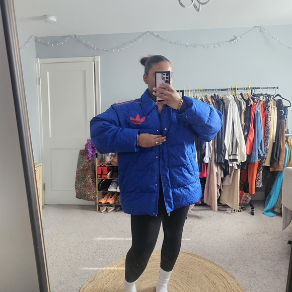 Adidas Unisex Royal Blue Monogram Puffer Coat - Picture 6 of 13
